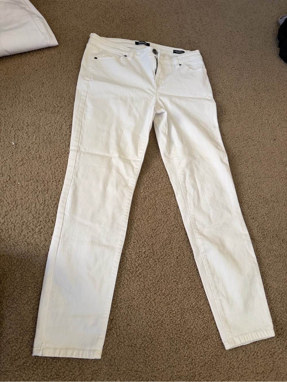 Buffalo David Bitton White Straight-Leg Women's Jeans
